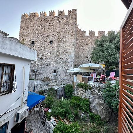 Mustafa Tokalac Castle House 말마리스 외부 사진